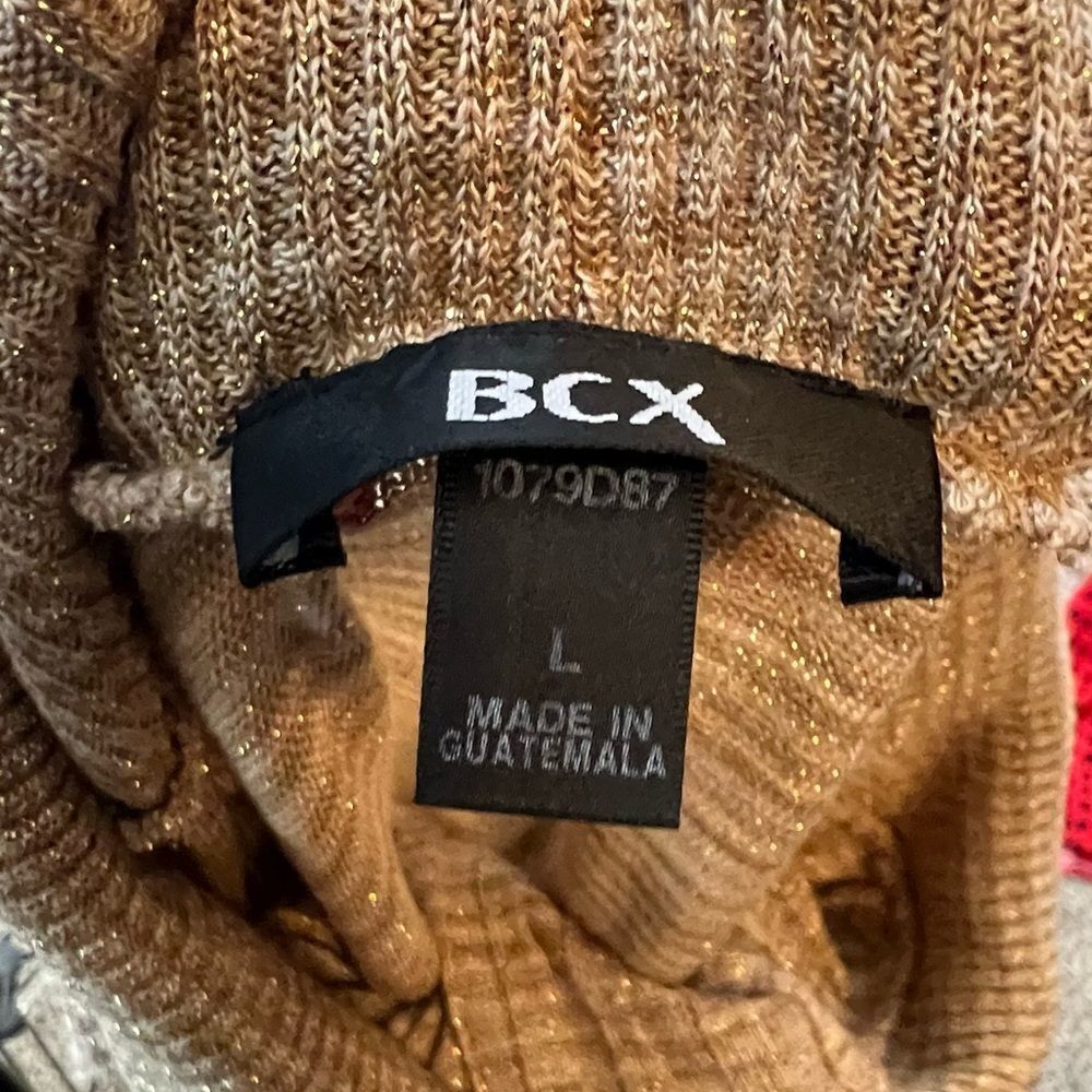 BCX Sweater - Picture 6 of 7